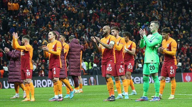 Son dakika haberi: Galatasaray, Avrupaya veda etti Ali Sami Yende ilklerin gecesi