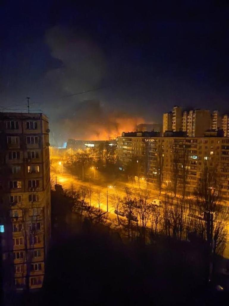 Son dakika: Rusya - Ukrayna savaşında sıcak gelişme Ruslar füzelerle saldırıya geçti, Kievde patlamalar yaşanıyor...