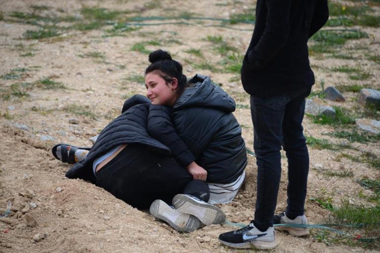 Son dakika Boşanmak isteyen karısını sokak ortasında öldürdü
