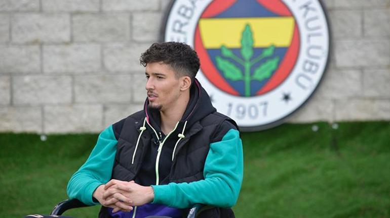 Son dakika haberi: Fenerbahçede Altay Bayındır imzayı attı İşte sözleşme detayları...