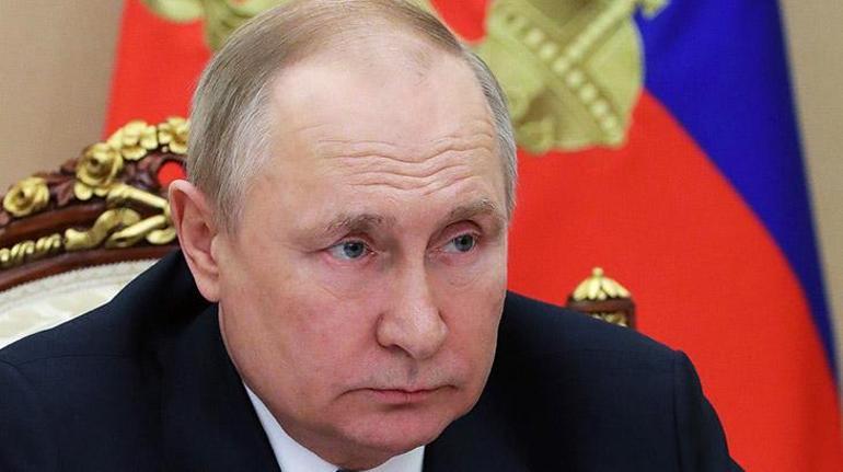 Putine güç pozunu öğretti 30 yıllık sırları tek tek anlattı