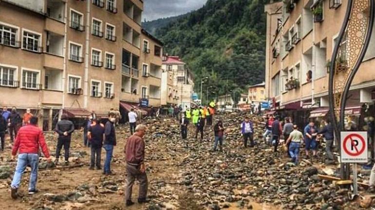 Karadenizde kar erimesiyle heyelan riski arttı Kritik 5 ay uyarısı geldi