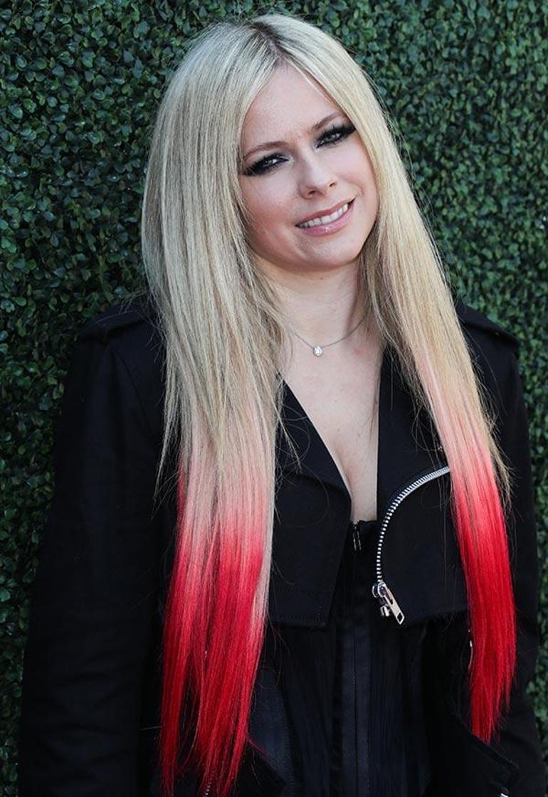 Avril Lavigne: Kristen Stewart canlandırsa harika olurdu