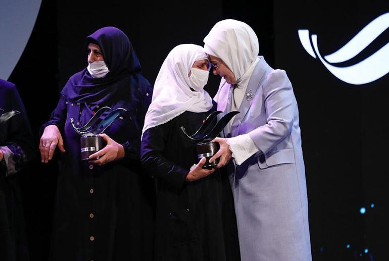 Türkiyeye Enerji Veren Kadınlar ödülleri sahiplerini buldu