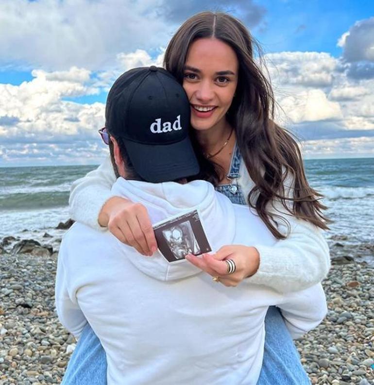 Hande Soraldan baby shower partisi