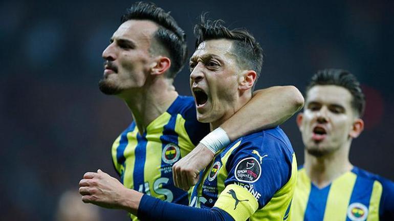 Son dakika haber: Mesut Özilin menajerinden ayrılık açıklaması Kadro dışı sonrası ilk kez konuştu