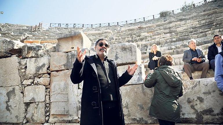 “Patara’nın romanını yazsam konu sanat olurdu”