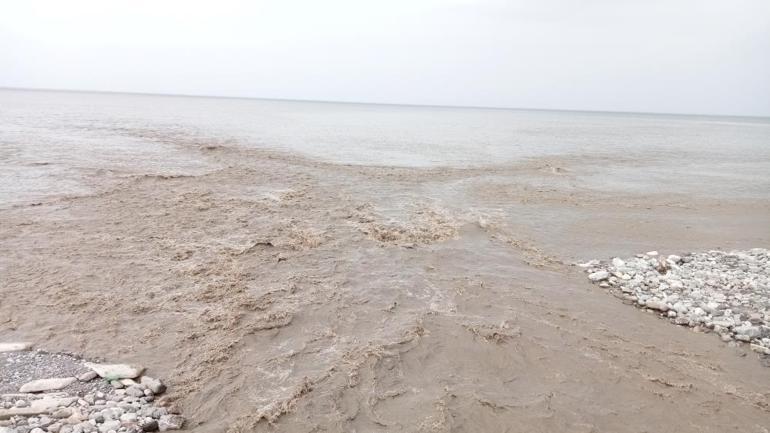 Kastamonu ile Sinopu birbirine bağlayan 4 köprü yıkıldı