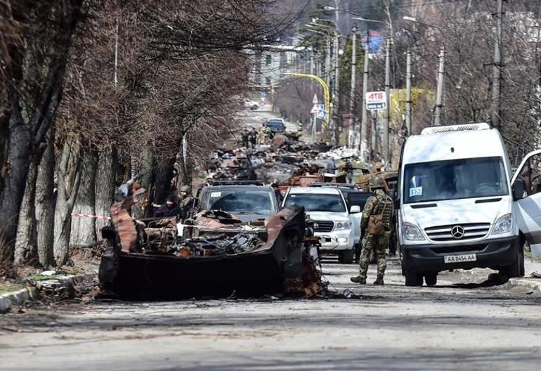 Son dakika... Zelenskiy katliamın gerçekleştiği Buchada: Burada soykırım yaşanıyor