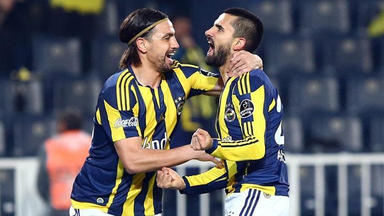 Türk futbol tarihine geçen transferler Bonserviste rekor kazanç