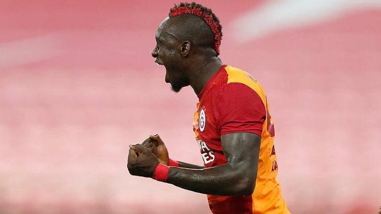 Türk futbol tarihine geçen transferler Bonserviste rekor kazanç