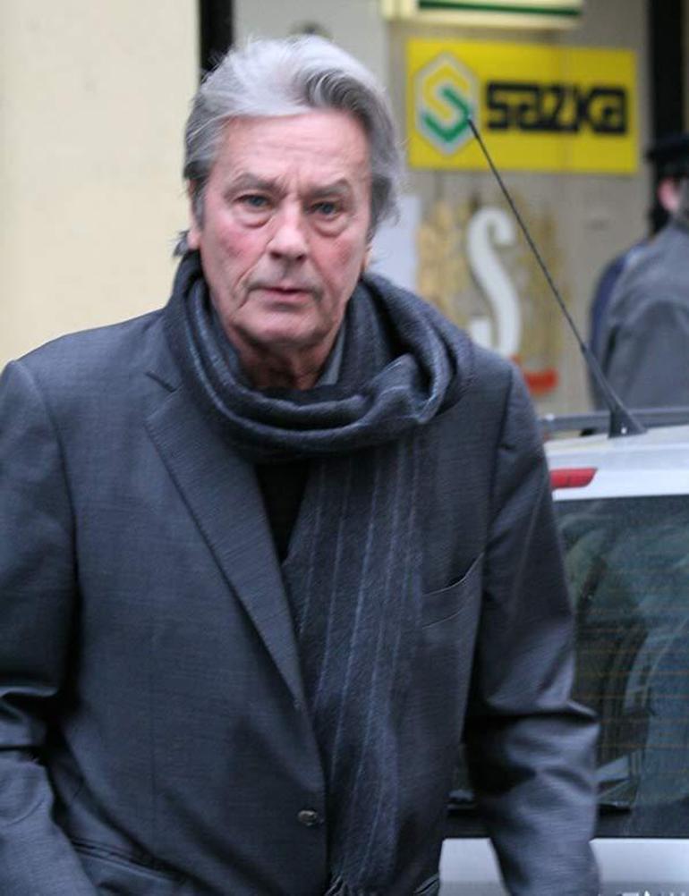 Alain Delonun oğlu Fabien Delon ötenazi iddialarını yalanladı