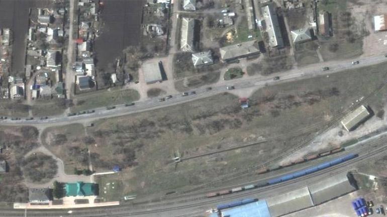 Fotoğraf yayınlandı 13 kilometrelik Rus konvoyu uydudan görüntülendi