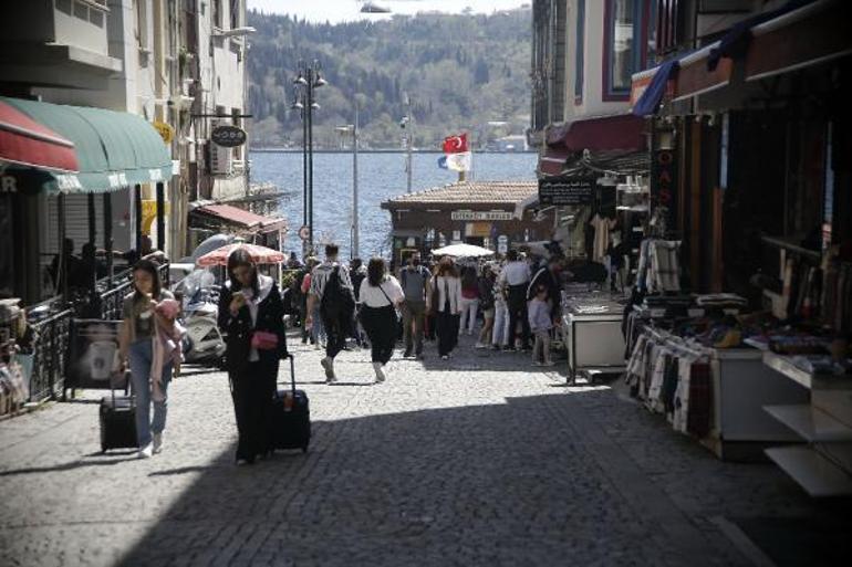 Hava ısındı, Bağdat Caddesi ve Caddebostan Sahili doldu taştı