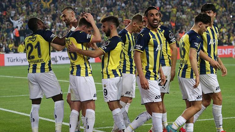 Spor yazarları Fenerbahçe-Galatasaray derbisini değerlendirdi: İsmail Kartala nasıl veda edilecek Pes Dün Terim olsaydı...