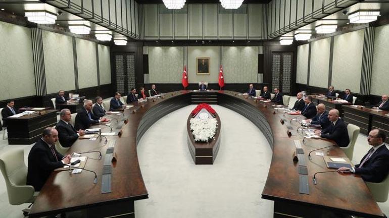 Son dakika... Emeklilerin gözü Ankarada Kabine toplantısı başladı