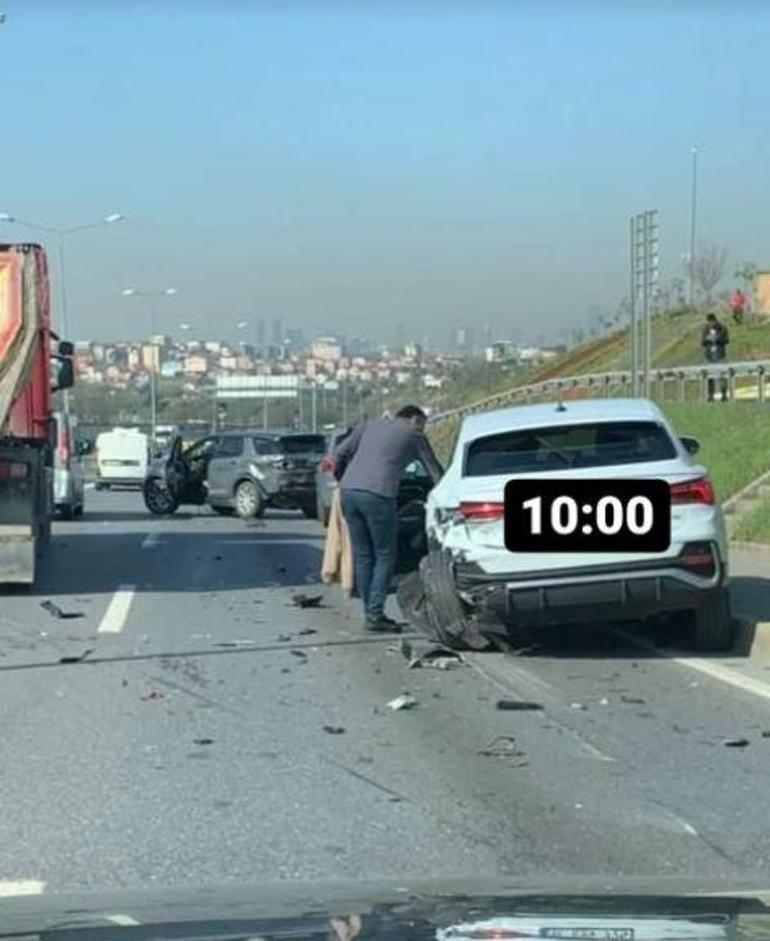 Son dakika: Beşiktaşlı Montero trafik kazası geçirdi