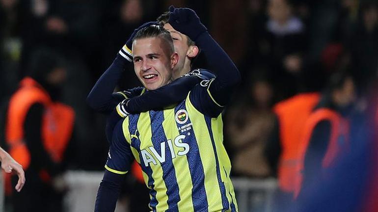 Son dakika haberi: Fenerbahçeden dev transfer planı 4 yerli isme karşı, 1 yabancı
