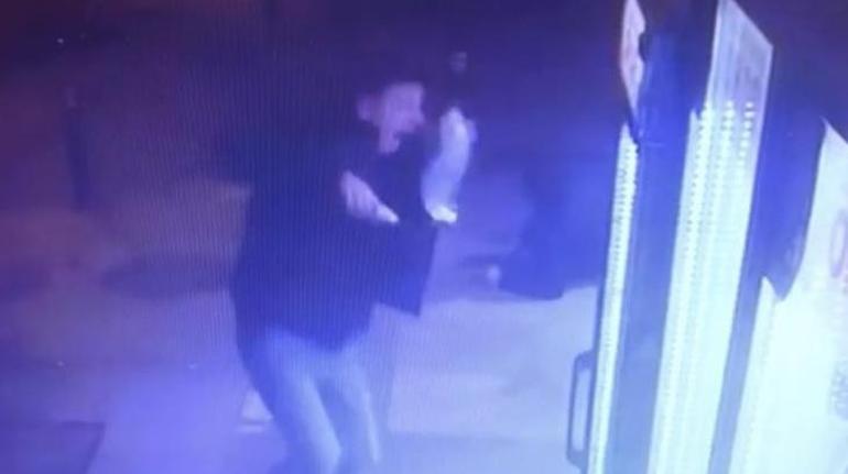 İstanbul’da dehşet Arkadaşını dövenleri silahla vurarak yaraladı