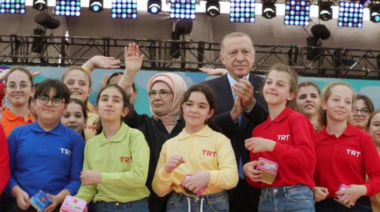Cumhurbaşkanı Erdoğan: Çocuklar korkunun pençesinde değil, huzurla uyumalıdır