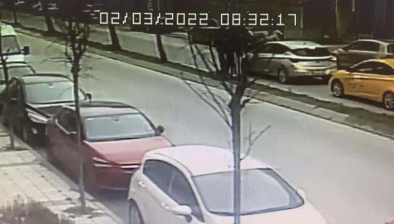 İstanbul’da trafikte korku dolu anlar: Çocuklu kadına aracın önünü kesip dehşeti yaşattı