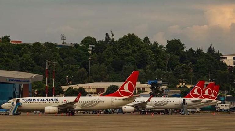 Trabzona şampiyonluk akını ‘Uçaklar ek seferler başlattı, oteller doldu’