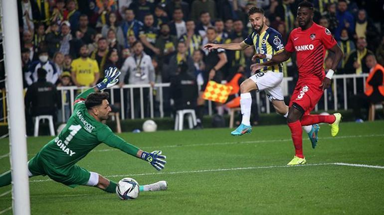 Son dakika haberi: Fenerbahçe maçında Bilicayı hatırlatan hareket Ortalık karıştı