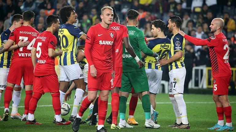 Son dakika haberi: Fenerbahçe maçında Bilicayı hatırlatan hareket Ortalık karıştı