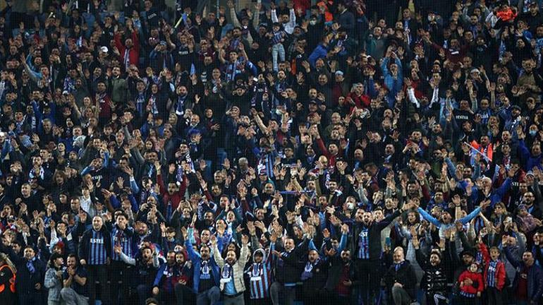 Trabzonda 4 gol Şampiyonluk için 1 puan yetti