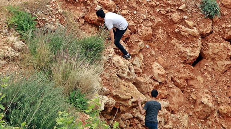 Antalyada şok görüntüler 25 metreden atladı