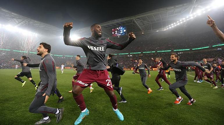 Trabzonsporda Şampiyonlar Ligi yolu açıldı UEFAnın kararı sonrası...