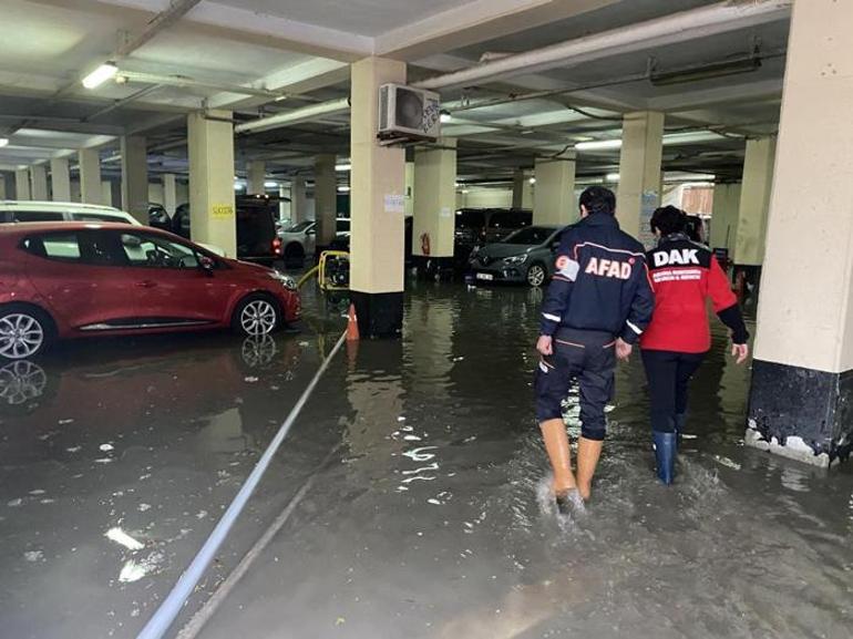 1 saat yetti Eskişehir’de yollar göle döndü