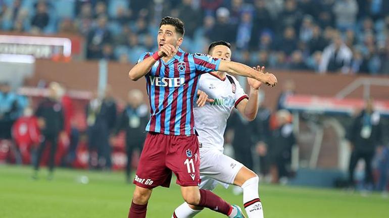 Son dakika haberi: Şampiyonluk sonrası ilk transfer Trabzonspordan Serie Aya gidiyor