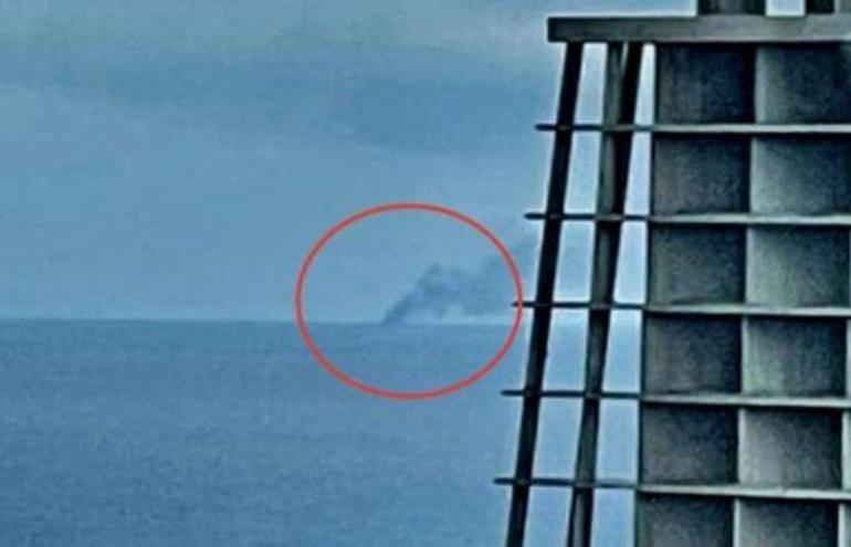Son dakika... Bir Rus savaş gemisi daha vuruldu Amiral Makarov alev alev