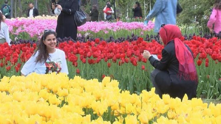 Emirgan Korusu’ndaki lale şölenine fotoğraf gölgesi