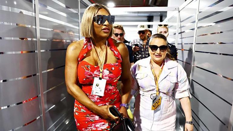 Miamideki Formula 1 yarışına Serena Williamsın tarzı damga vurdu