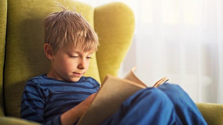 Çocuğun okuma sevgisini kaybetmesine neden olan 7 hata ve çözüm yolları