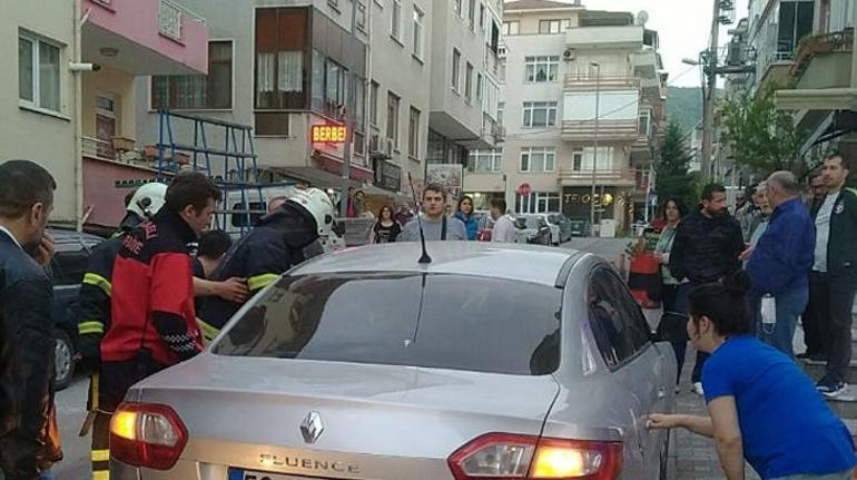 Korku dolu anlar 1 yaşındaki bebeği itfaiye kurtardı