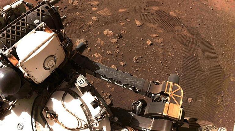 NASA fotoğrafı yayınladı: Marstaki kapı şoka uğrattı