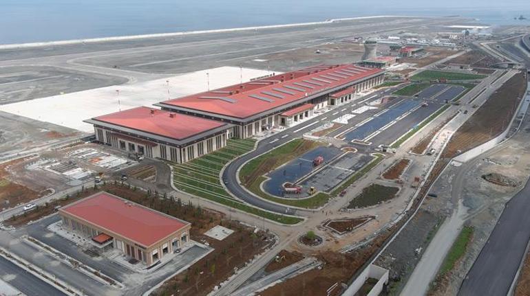 Rize-Artvin Havalimanı açılışında tarihi anlar Erdoğandan önemli açıklamalar
