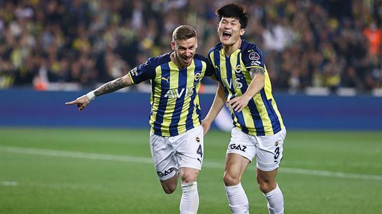 Son dakika: Fenerbahçede flaş ayrılık 1. Lige transfer oluyor