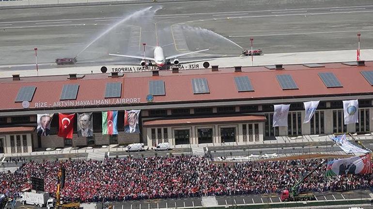 Rize-Artvin Havalimanı açılışında tarihi anlar Erdoğandan önemli açıklamalar