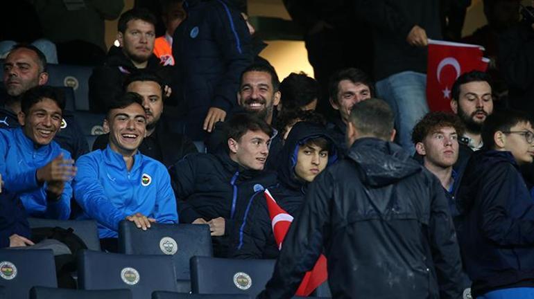 Son dakika: Arda Turanın görüntüsü dikkat çekti Fenerbahçe - Galatasaray derbisine damga vurdu