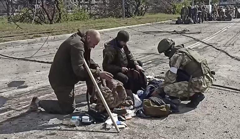 Endişeli bekleyiş Mariupol’deki direniş sona erdi