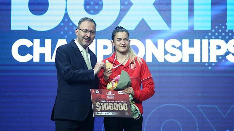Dünya Kadınlar Boks Şampiyonasında destan yazdık Altın madalyalar peş peşe geldi