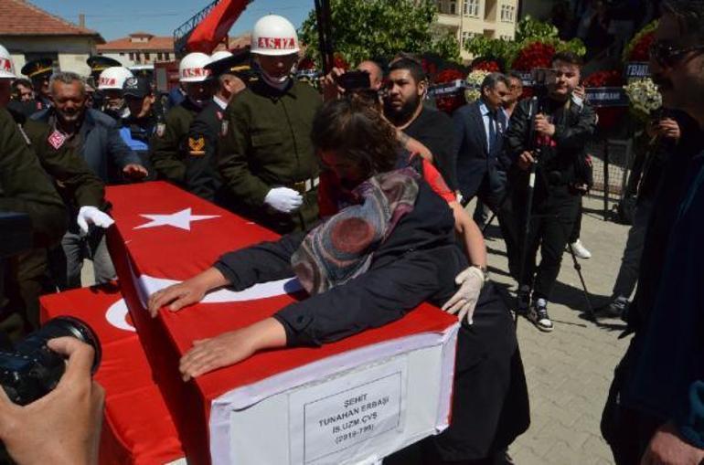Şehit uzman çavuş, Aksarayda son yolculuğuna uğurlandı