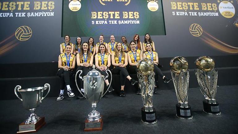 VakıfBankın tarihi başarısı dünya basınında Şampiyonlar Ligini fethetti