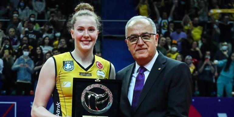 Vakıfbankta ayrılık kesinleşti Isabelle Haakın yeni takımı belli oldu