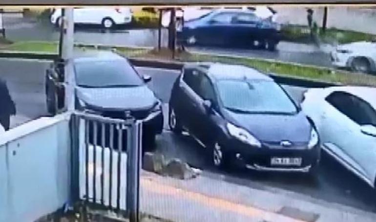 Başakşehirde otomobilden 75 bin dolar böyle çalındı
