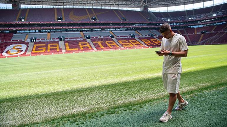 Son dakika: Lukas Podolskiden eleştiri Galatasaray armasının standartlarında geçmedi